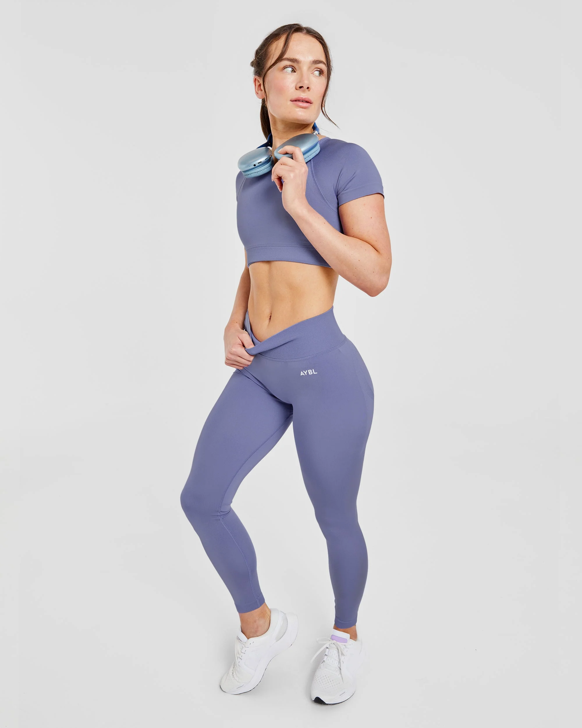 Adapt Seamless Crop Top - Iris Blue - Image 7