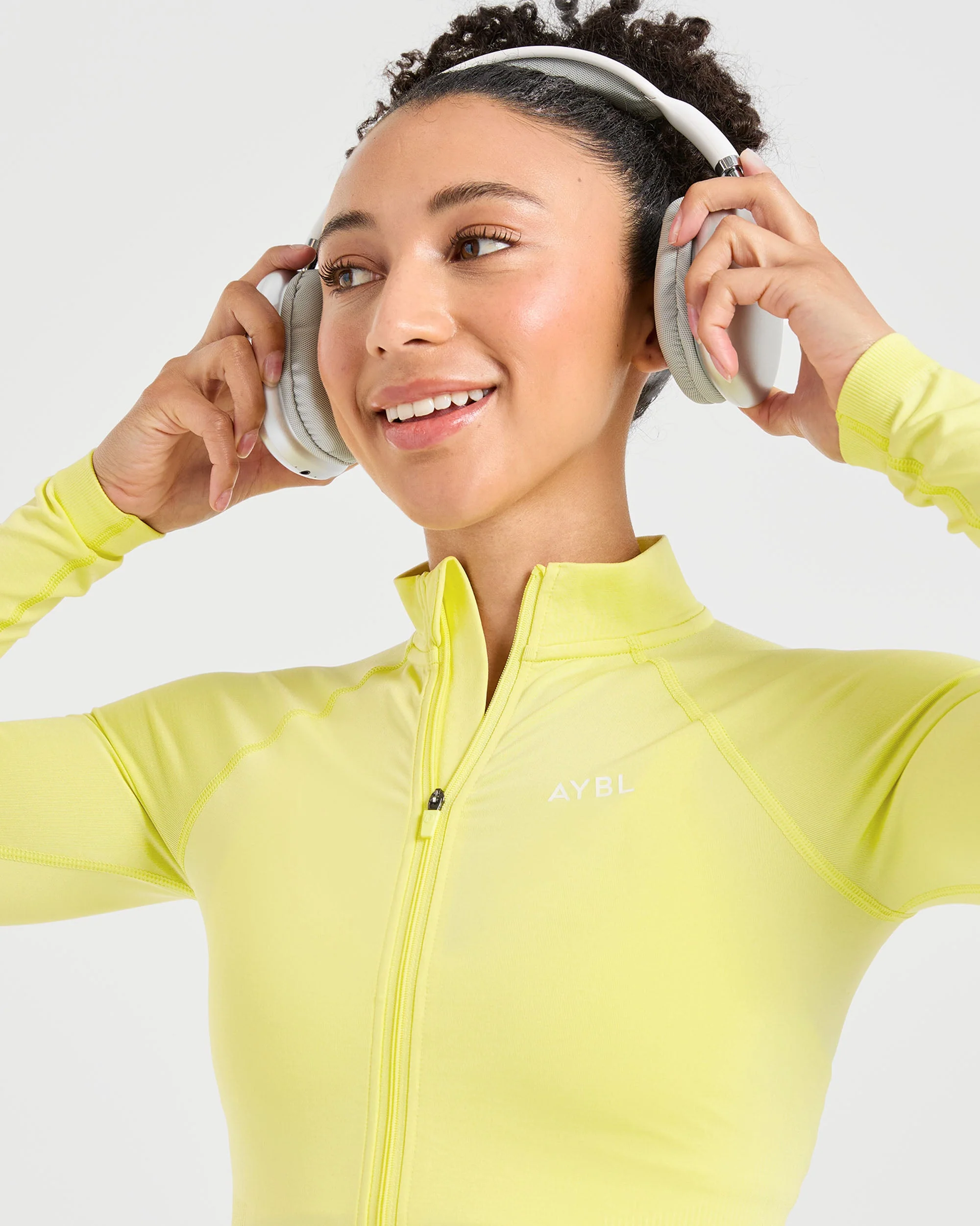 Adapt Seamless Jacket - Spring Yellow - Image 7
