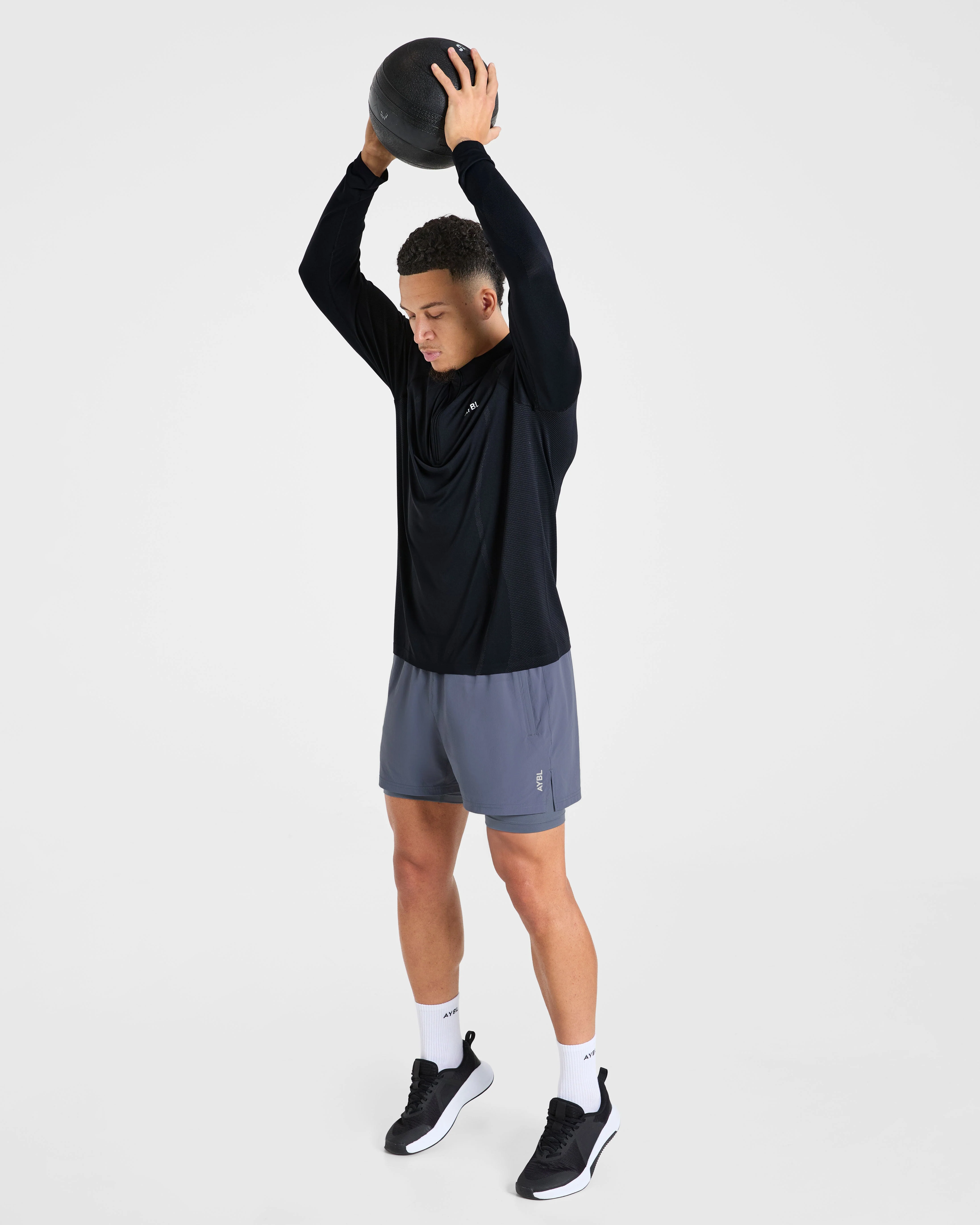 Attain Seamless 1/2 Zip Pullover - Black - Image 8