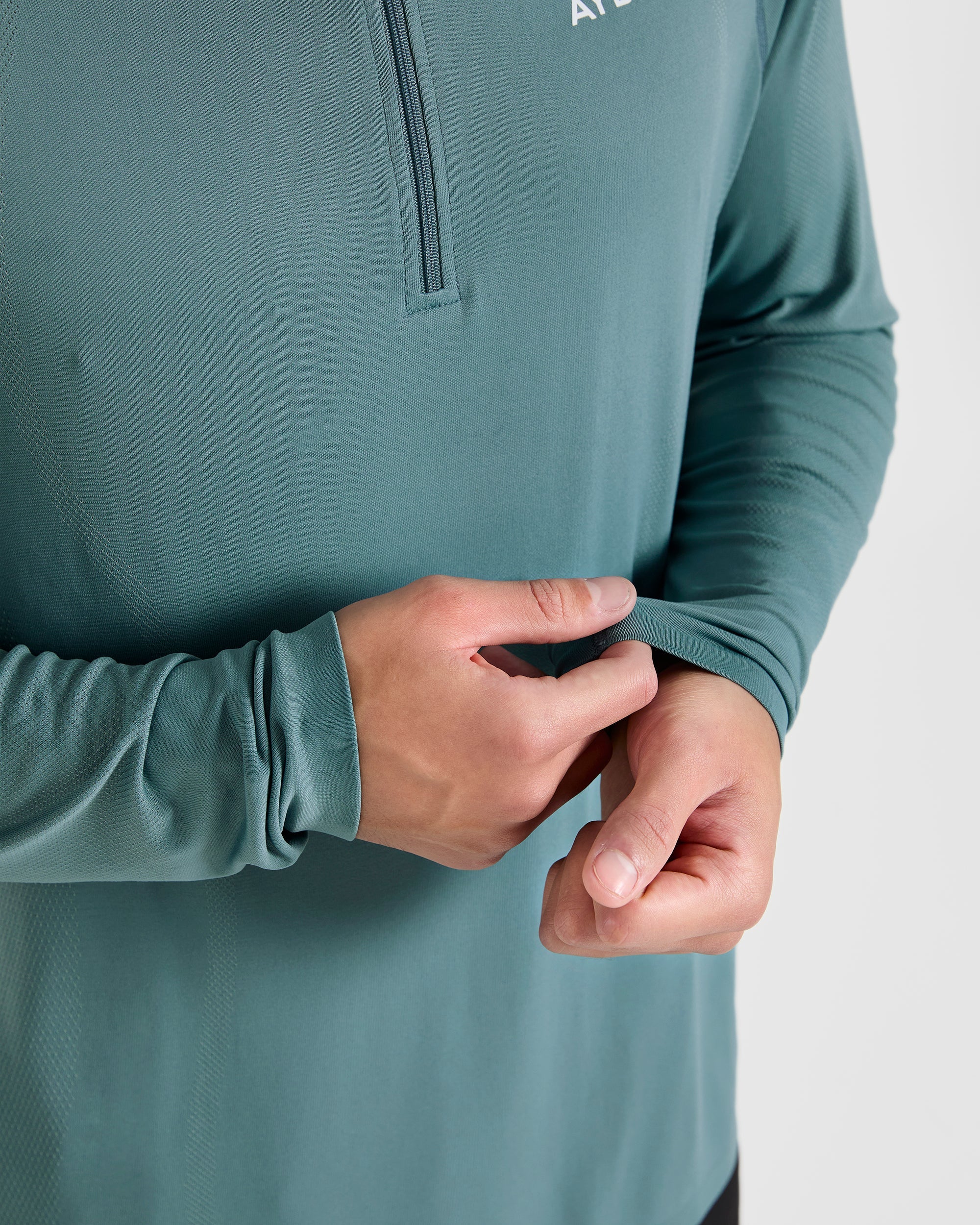 Attain Seamless 1/2 Zip Pullover - Titan Blue - Image 6
