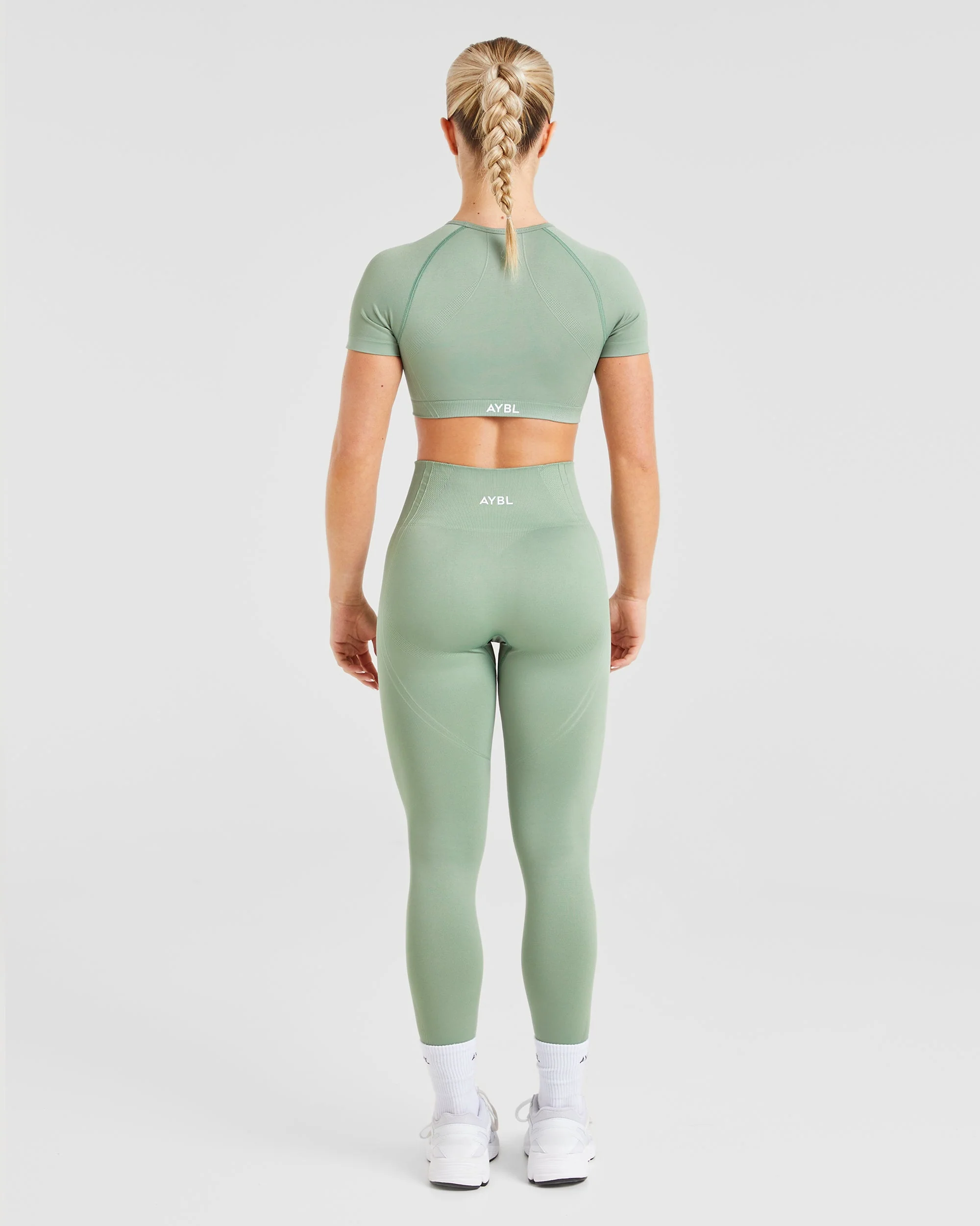 Balance V3 Seamless Leggings - Grove Green - Image 4