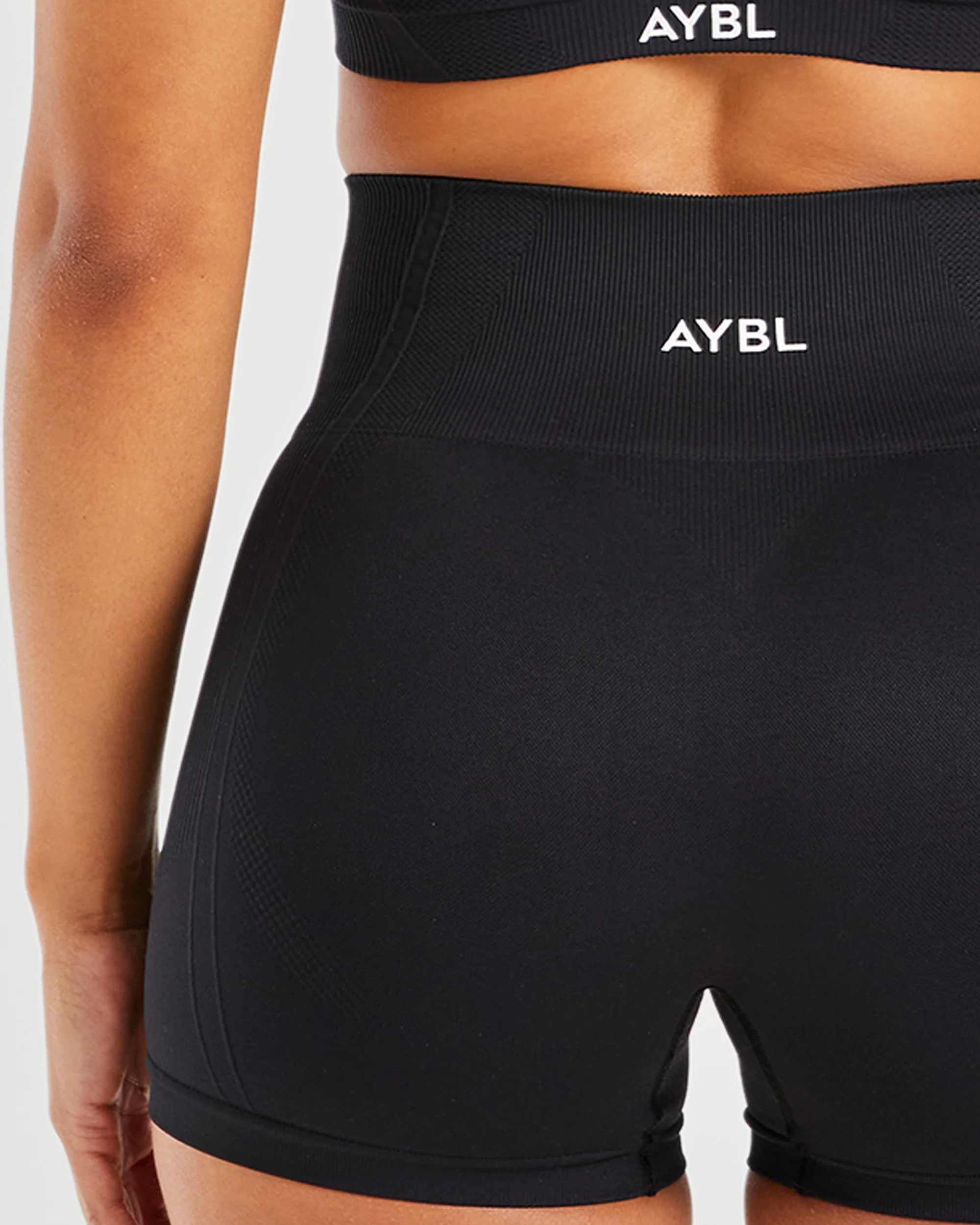 Balance V3 Seamless Shorts - Black - Image 6