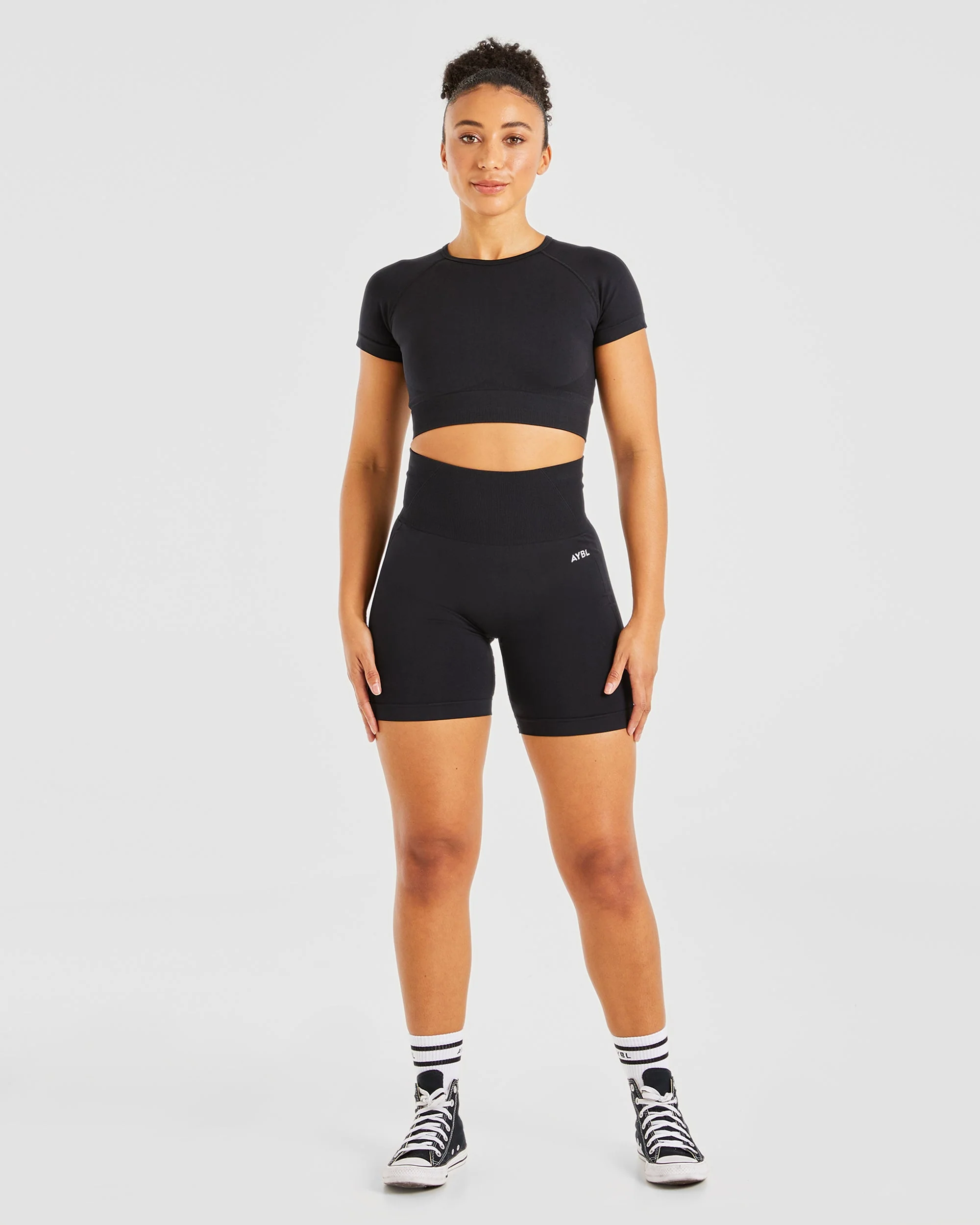 Empower Seamless Crop Top - Black - Image 3