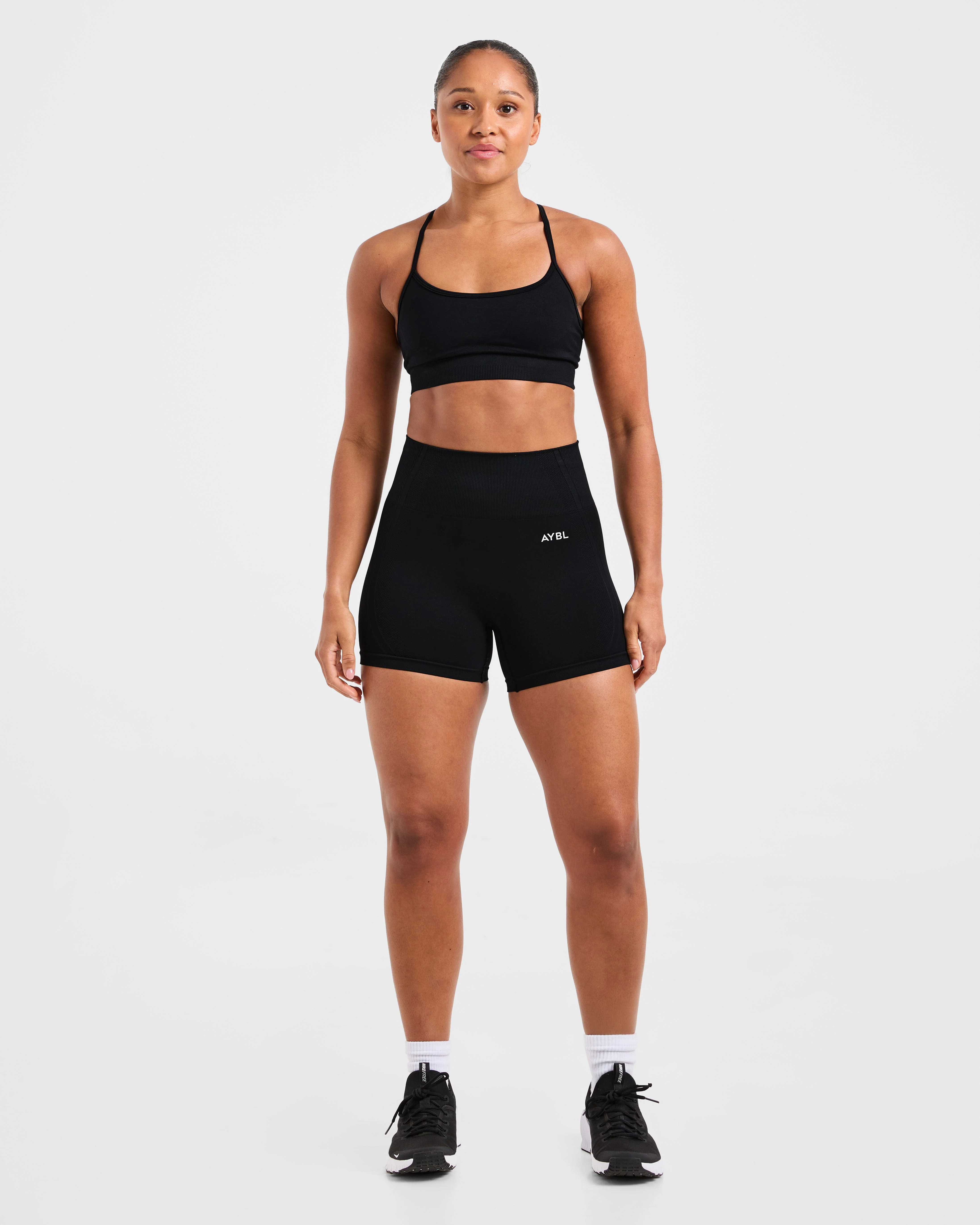 Empower Seamless Sports Bra - Black - Image 3
