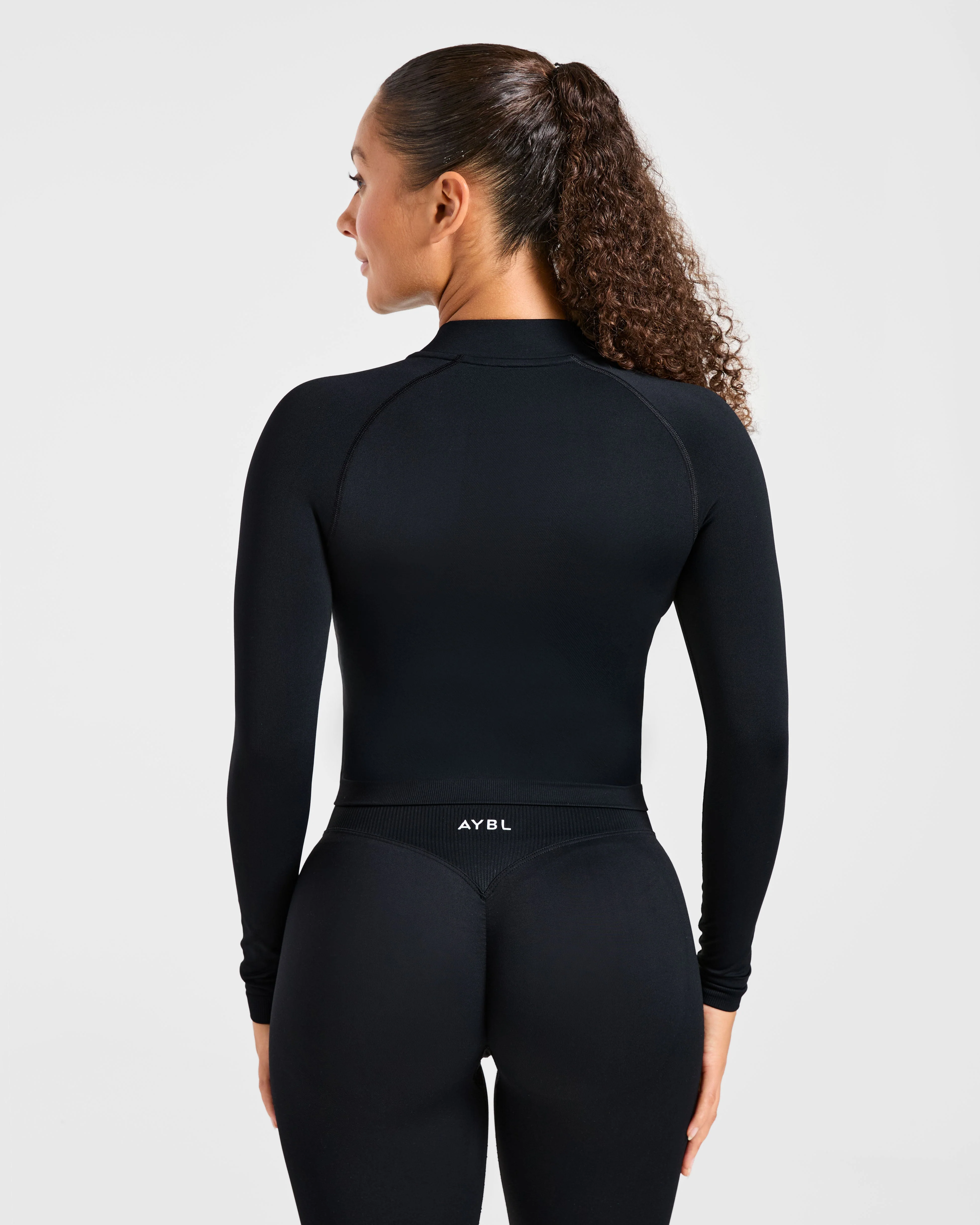 Enhance Seamless Jacket - Black - Image 2