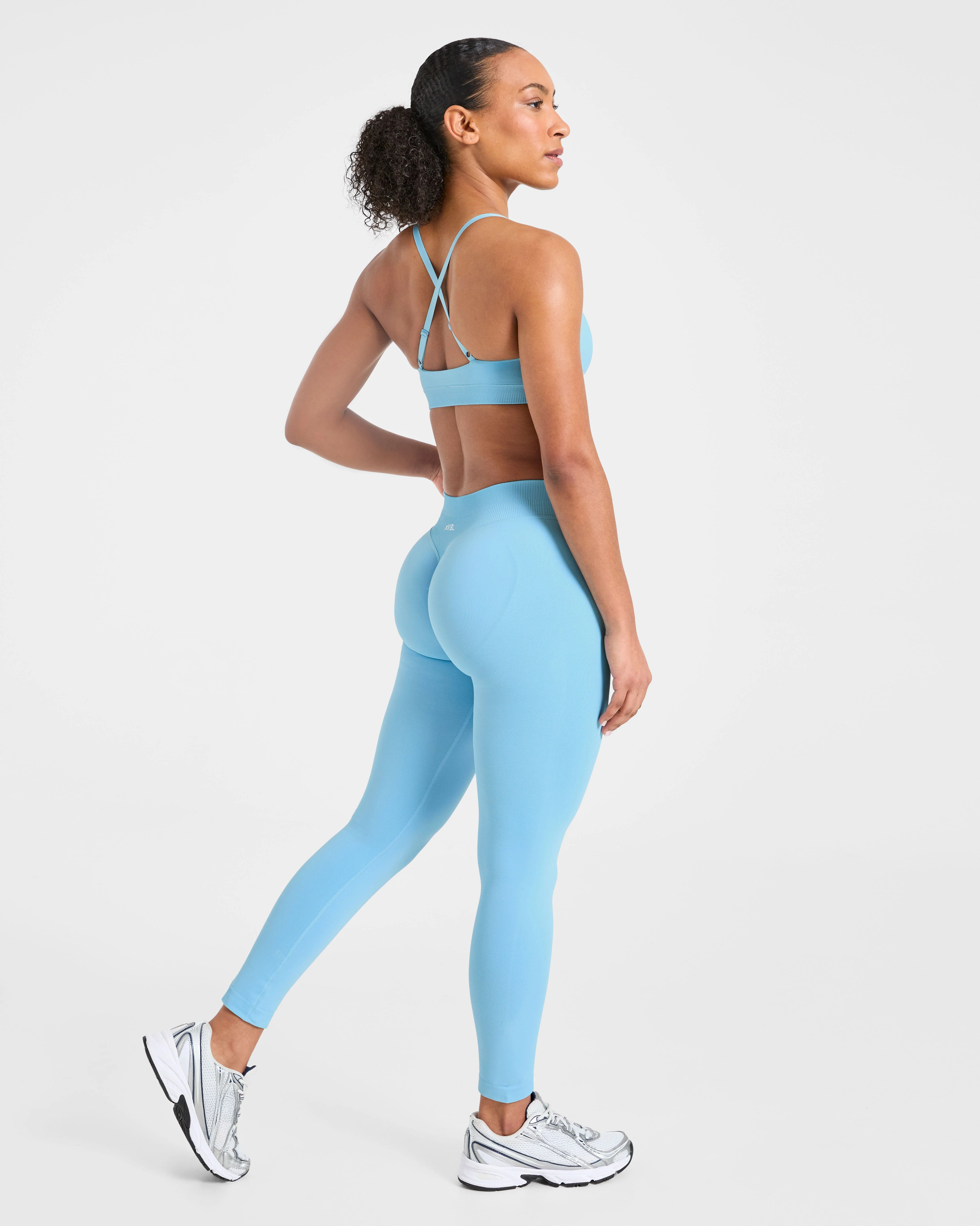 Enhance Seamless Sports Bra - Powder Blue - Image 4
