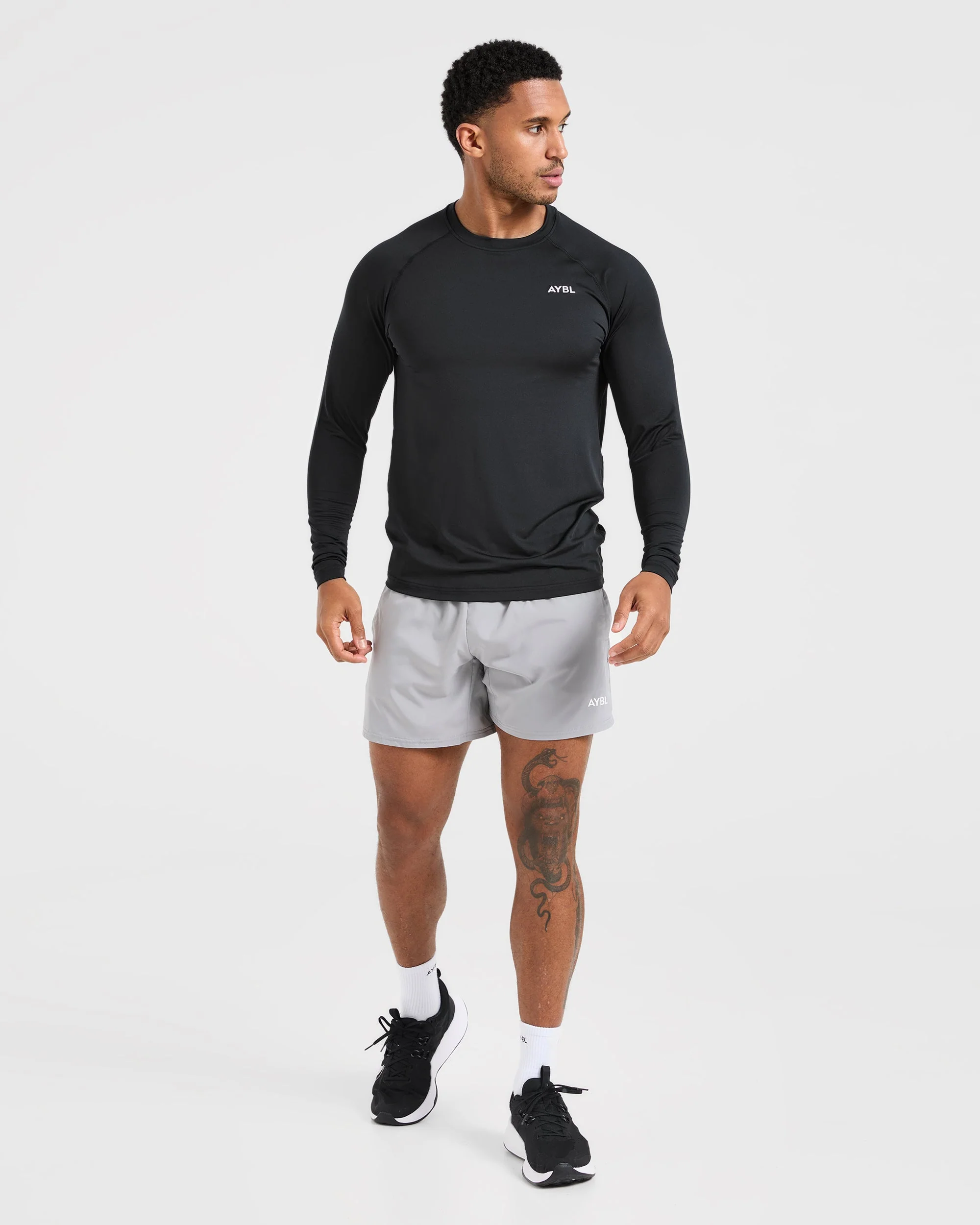 Essential Long Sleeve T Shirt - Black - Image 3