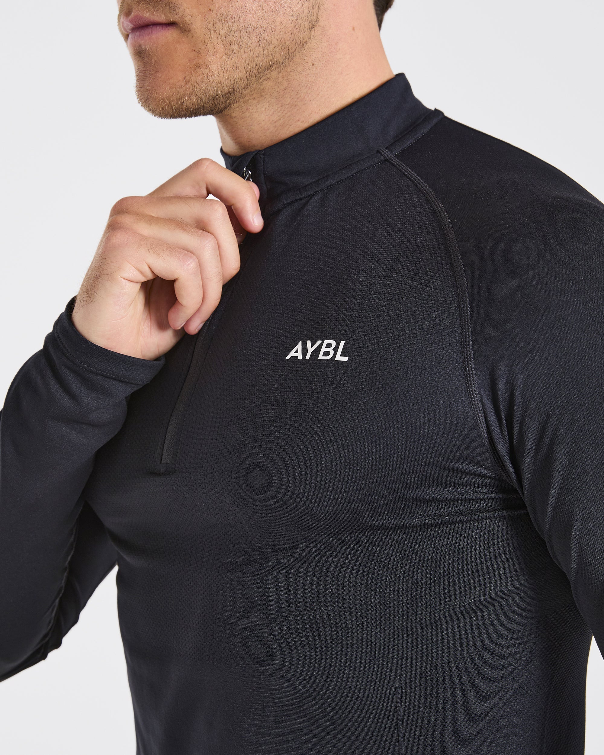 Essential Seamless 1/4 Zip Pullover - Black - Image 5