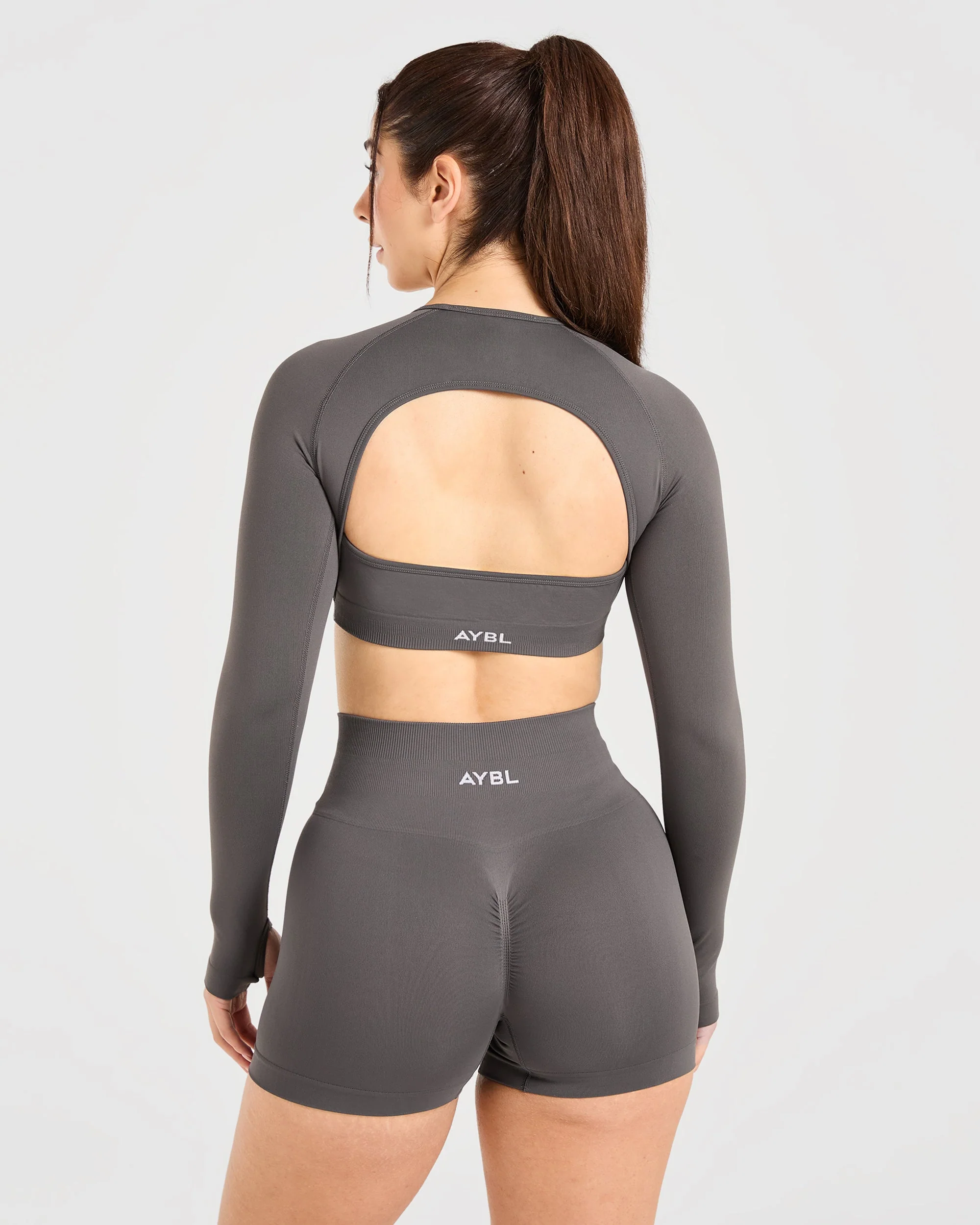 Power Seamless Long Sleeve Crop Top - Charcoal - Image 2