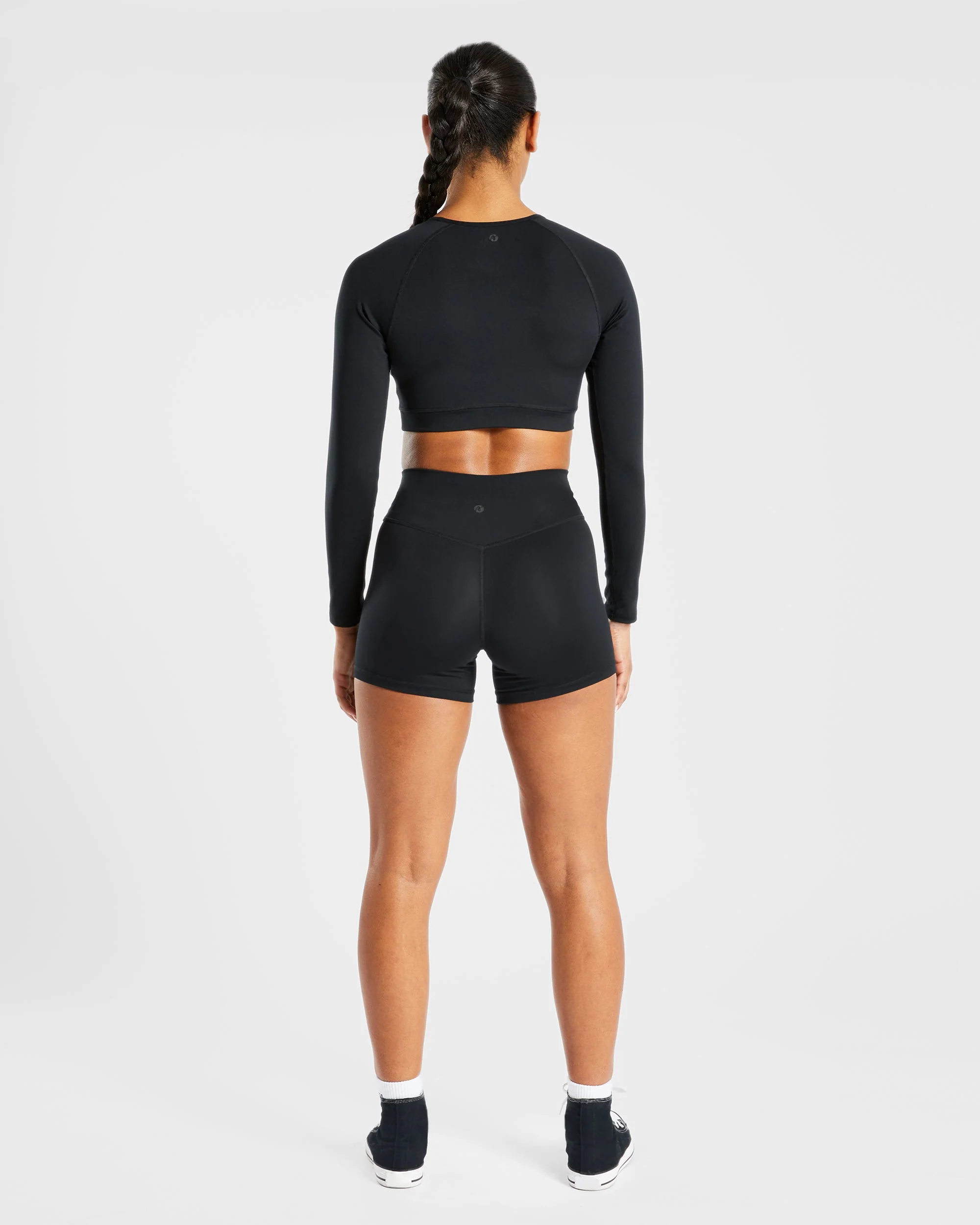 Staple Long Sleeve Crop Top - Black - Image 4